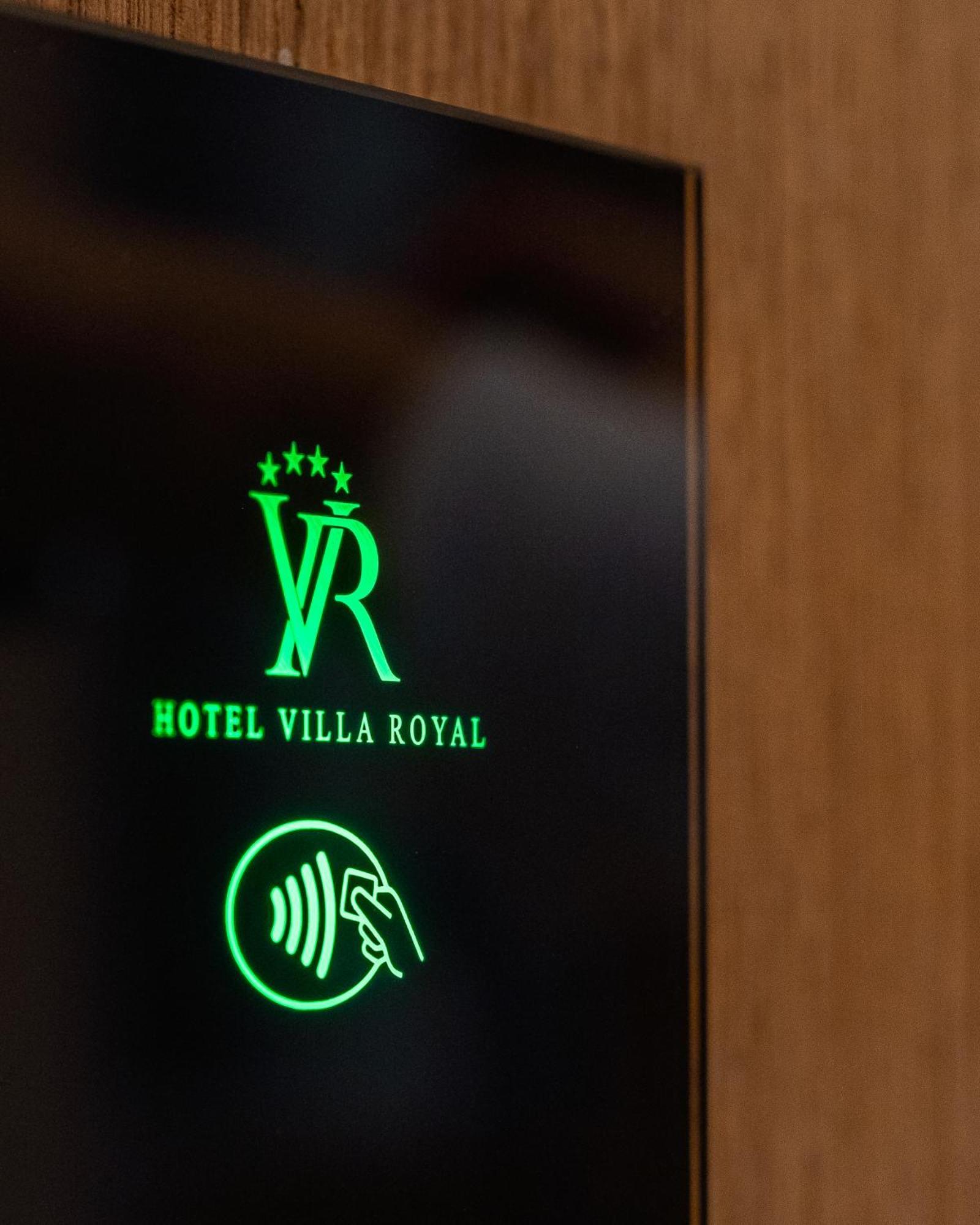 Boutique Hotel Villa Royal Tivat Bagian luar foto