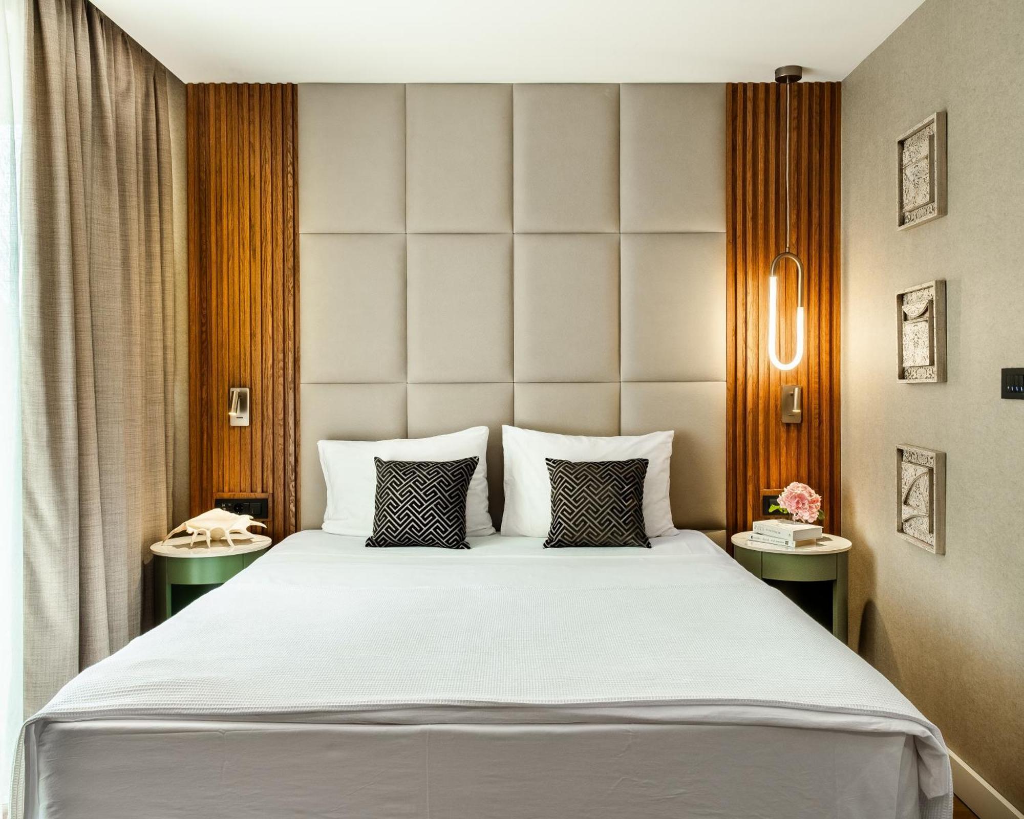Boutique Hotel Villa Royal Tivat Bagian luar foto