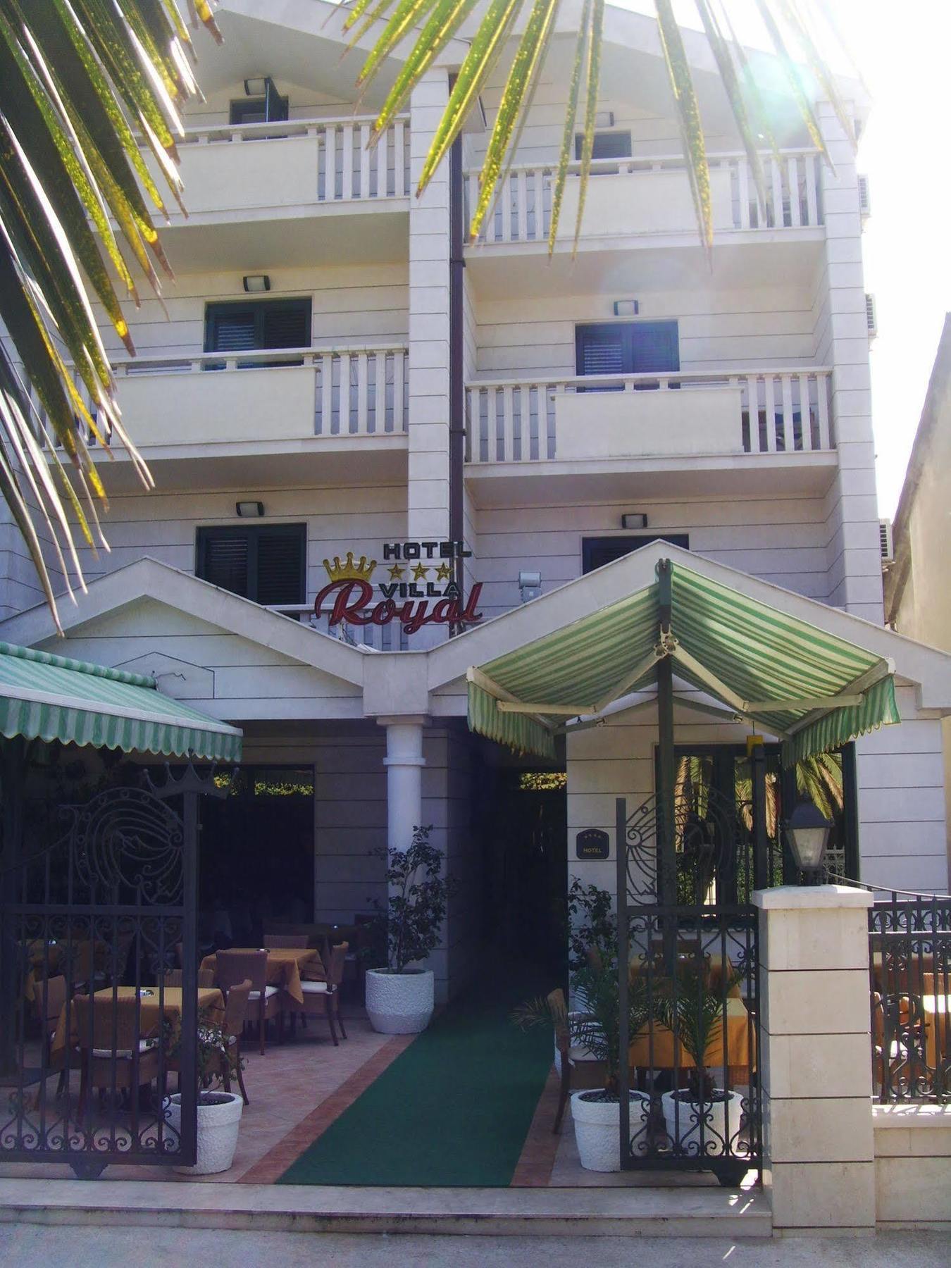 Boutique Hotel Villa Royal Tivat Bagian luar foto